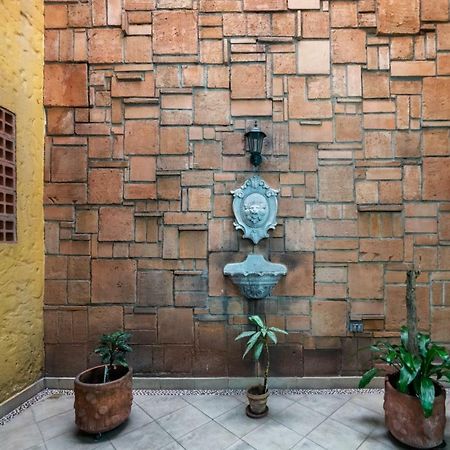 Hotel Ayenda 1223 Porton De La 10 Medellín Esterno foto