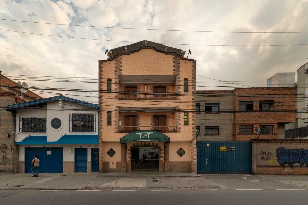 Hotel Ayenda 1223 Porton De La 10 Medellín Esterno foto
