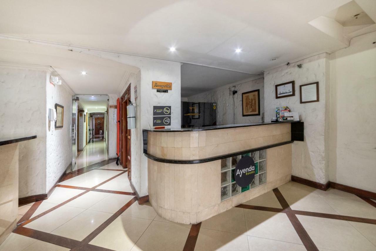 Hotel Ayenda 1223 Porton De La 10 Medellín Esterno foto